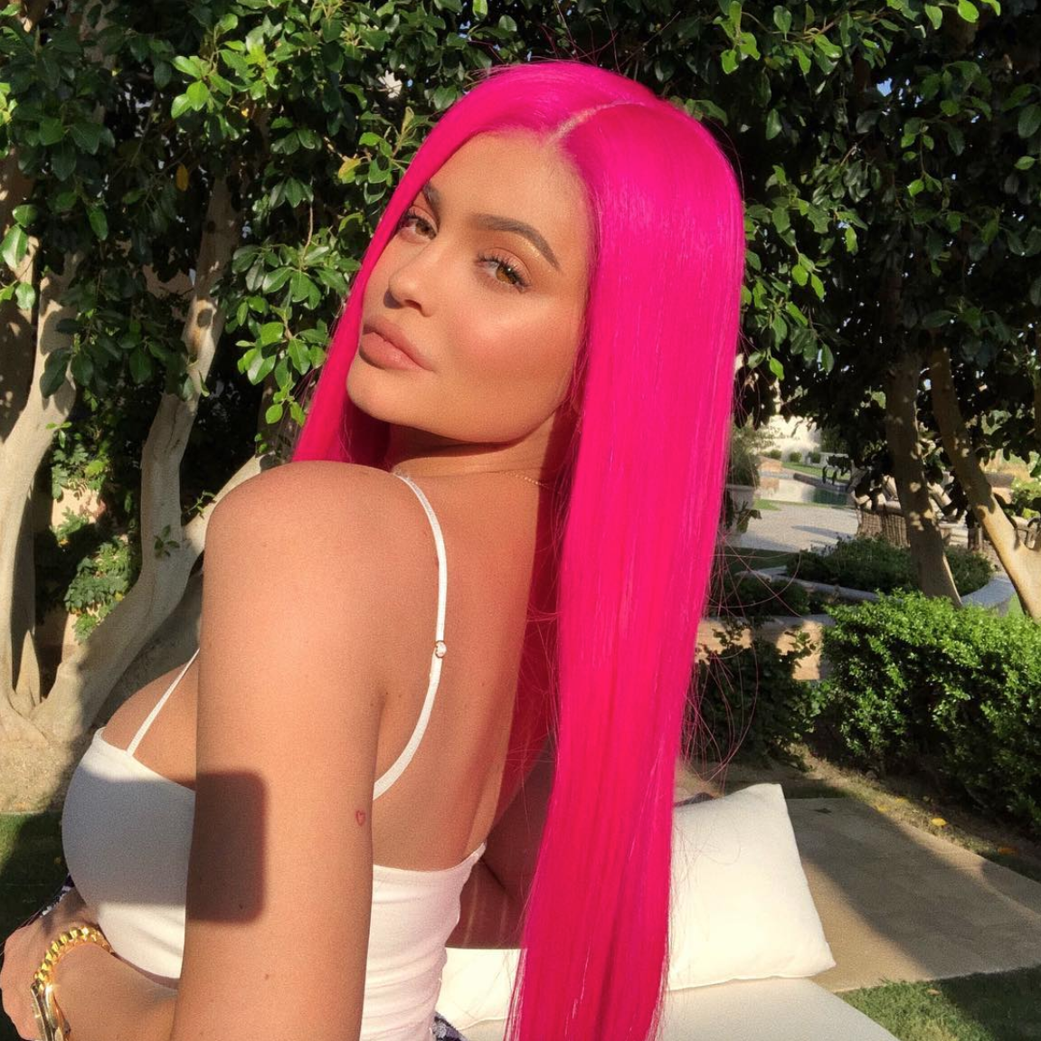 τα hair colors της Kylie Jenner - νέο ροζ